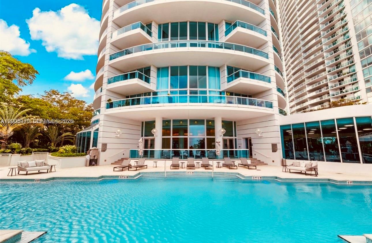 2127 Brickell Ave #1505, Miami FL 33129