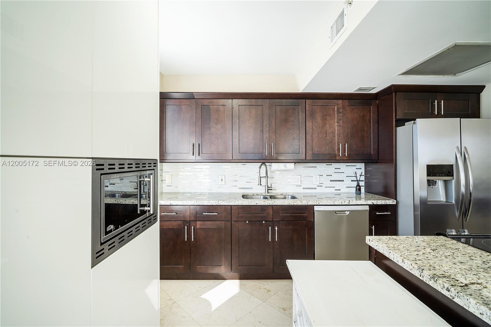701 Brickell Key Blvd #710, Miami FL 33131