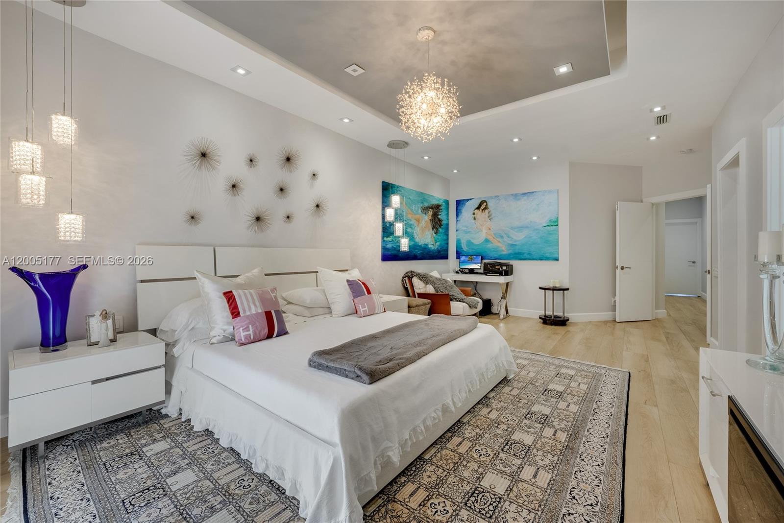 1366 W Harbor Vw W, Hollywood FL 33019