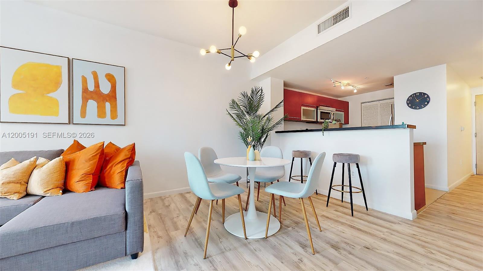 244 Biscayne Blvd #704, Miami FL 33132