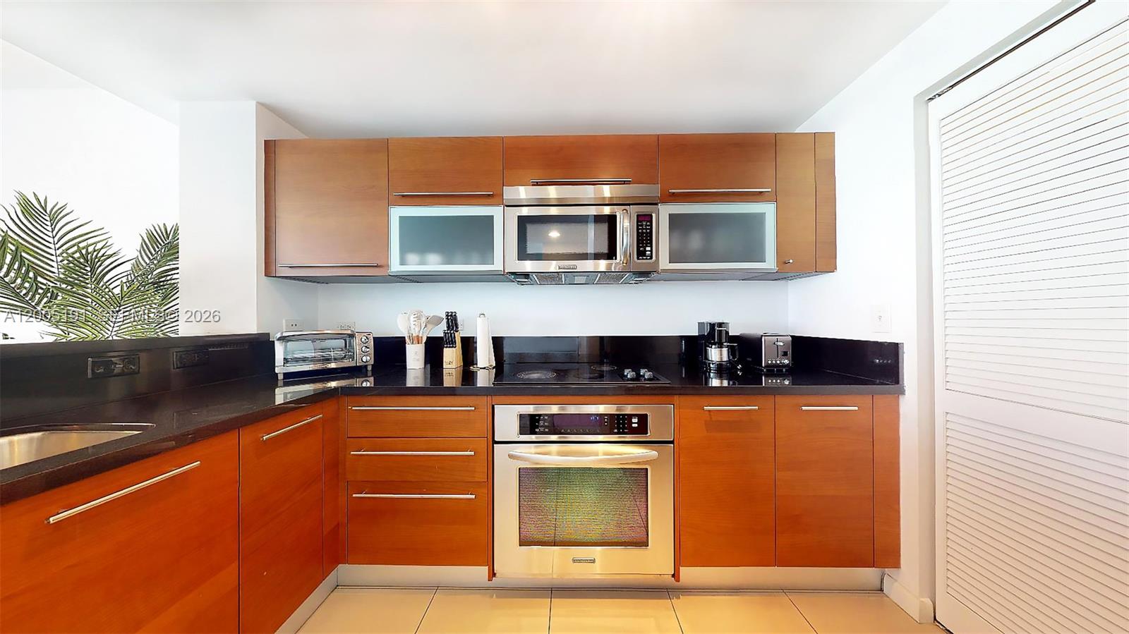 244 Biscayne Blvd #704, Miami FL 33132