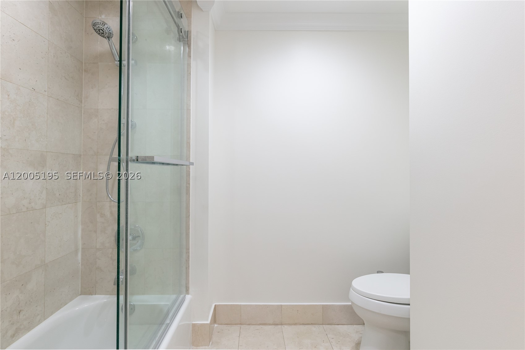 21150 Point PL #LPH 2902, Aventura FL 33180