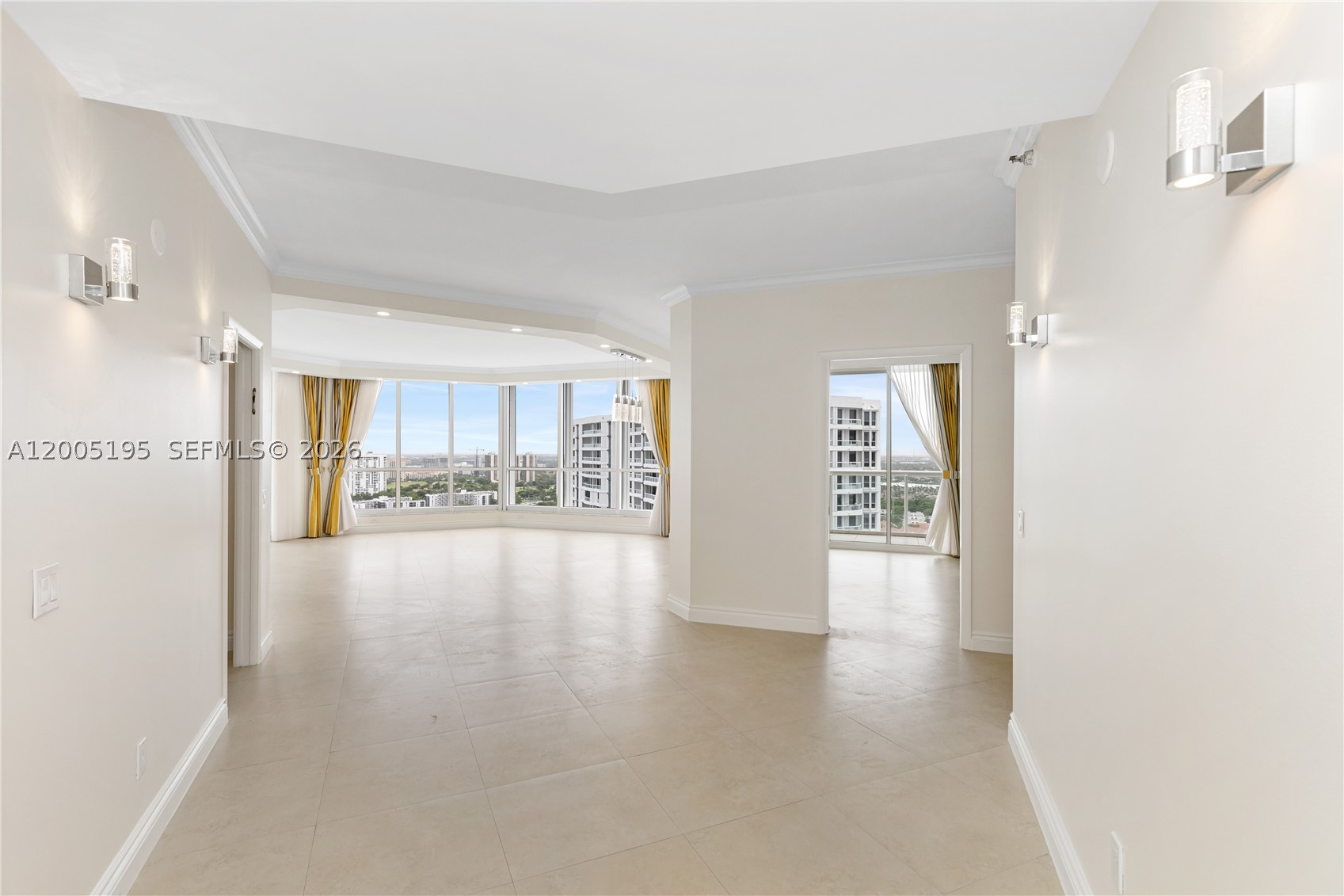21150 Point PL #LPH 2902, Aventura FL 33180