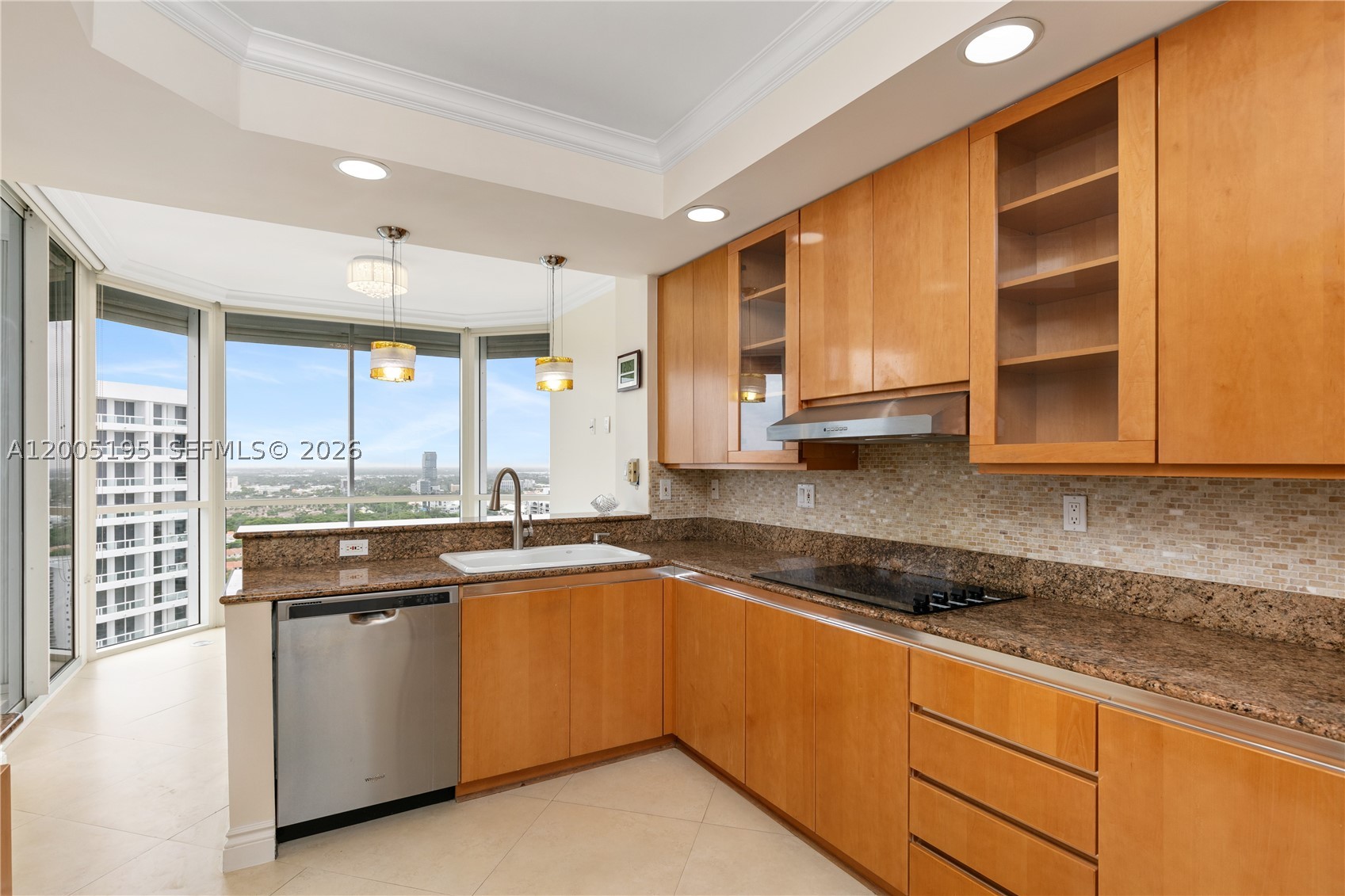 21150 Point PL #LPH 2902, Aventura FL 33180