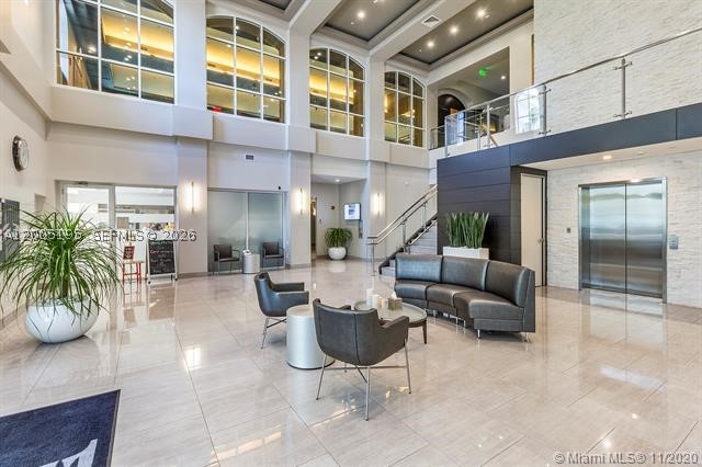 21150 Point PL #LPH 2902, Aventura FL 33180