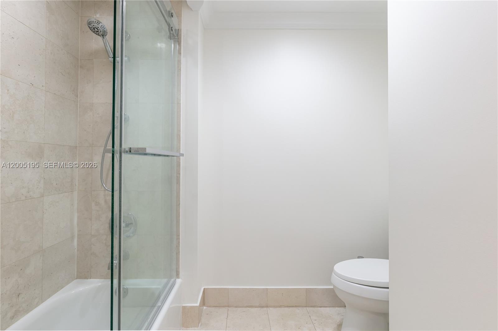 21150 Point PL #LPH 2902, Aventura FL 33180