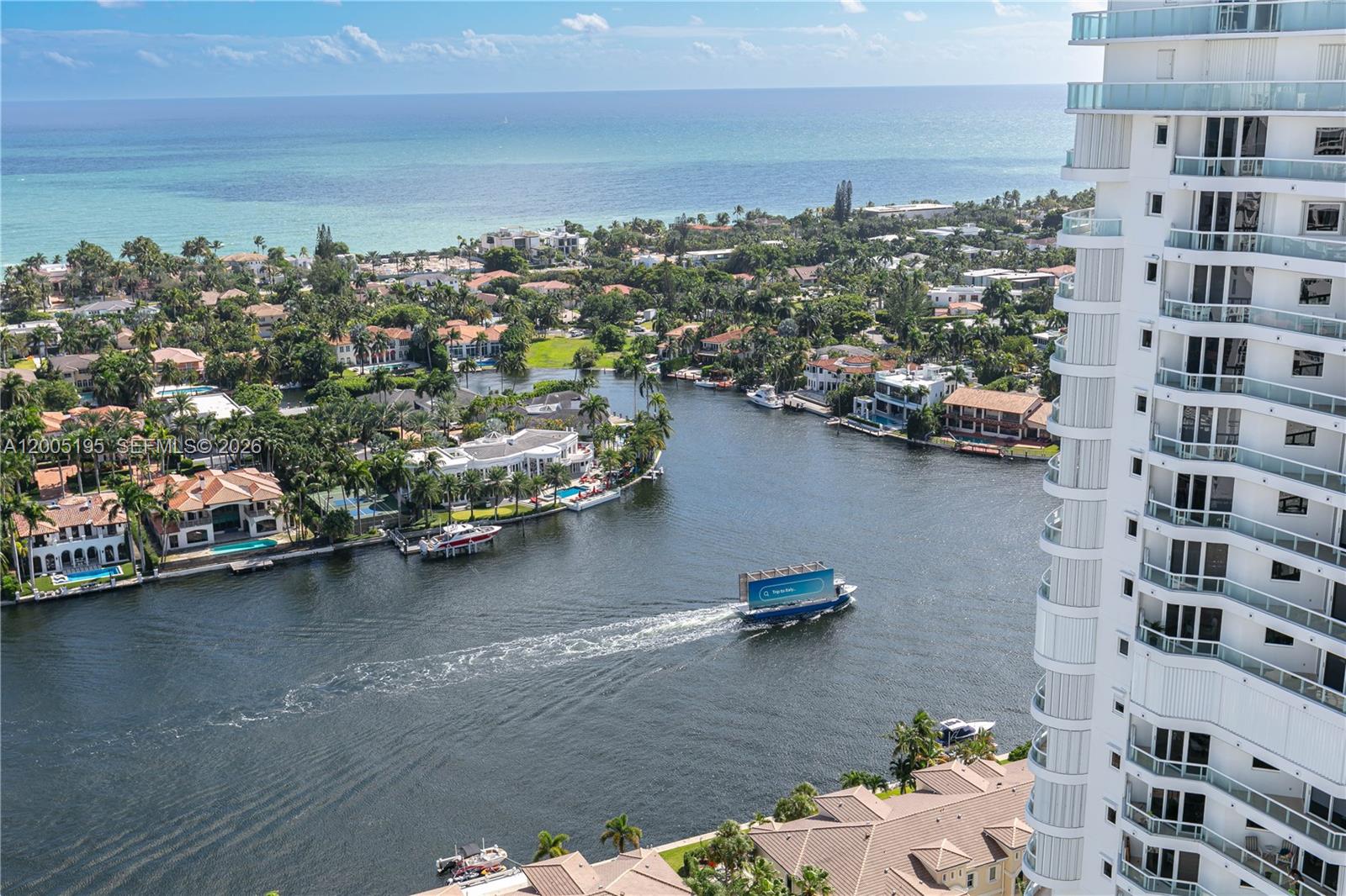 21150 Point PL #LPH 2902, Aventura FL 33180