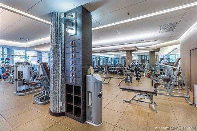 21150 Point PL #LPH 2902, Aventura FL 33180