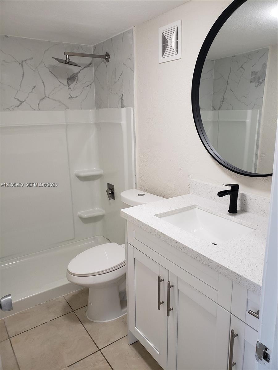 4550 W 16th Ave #301, Hialeah FL 33012