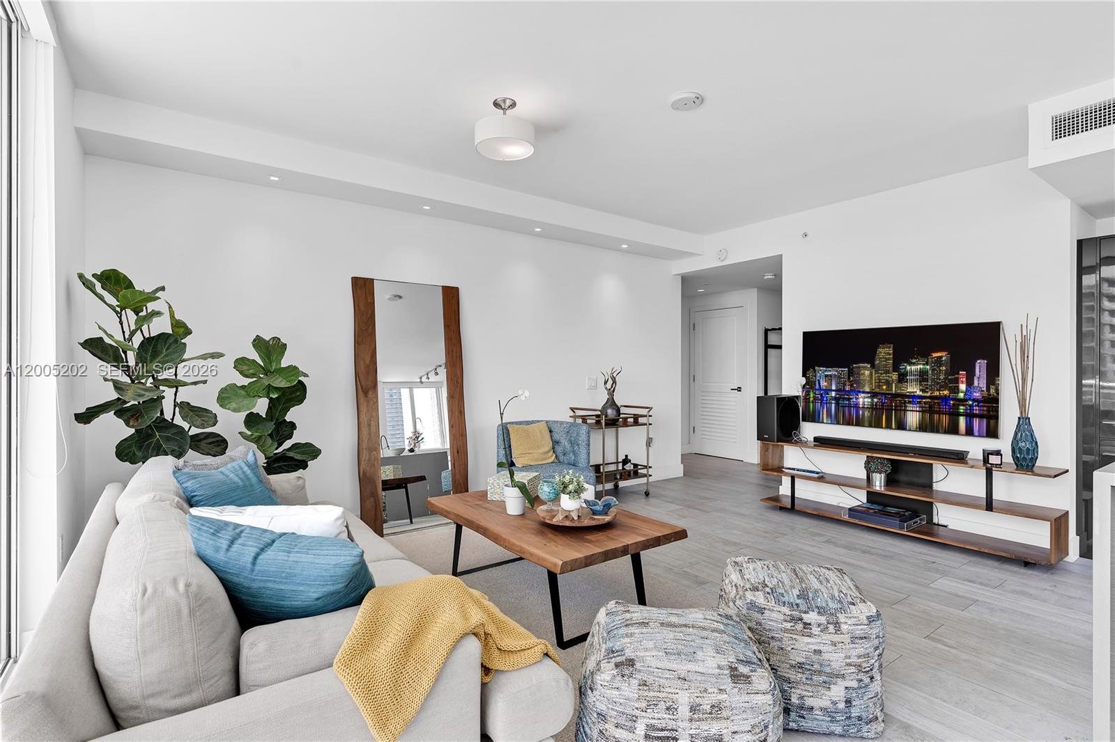 1080 Brickell Ave #2601, Miami FL 33131