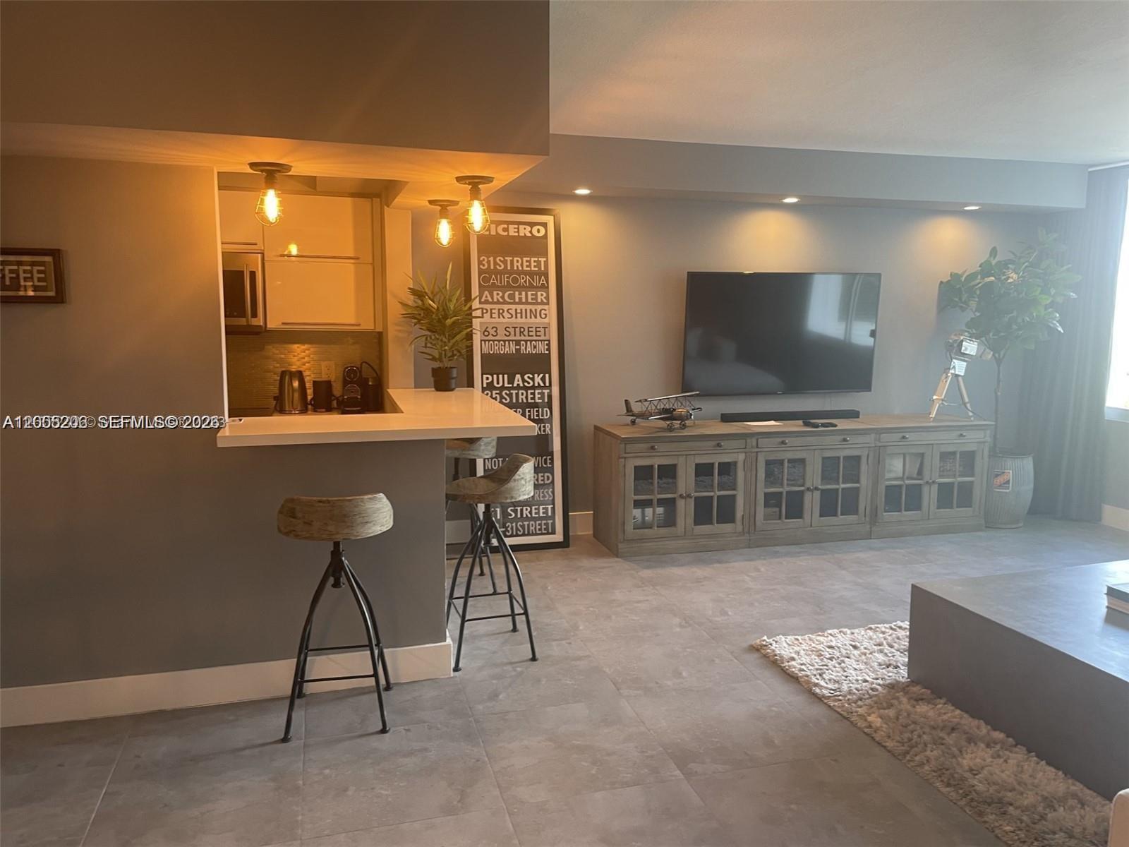 1000 West Ave #405, Miami Beach FL 33139