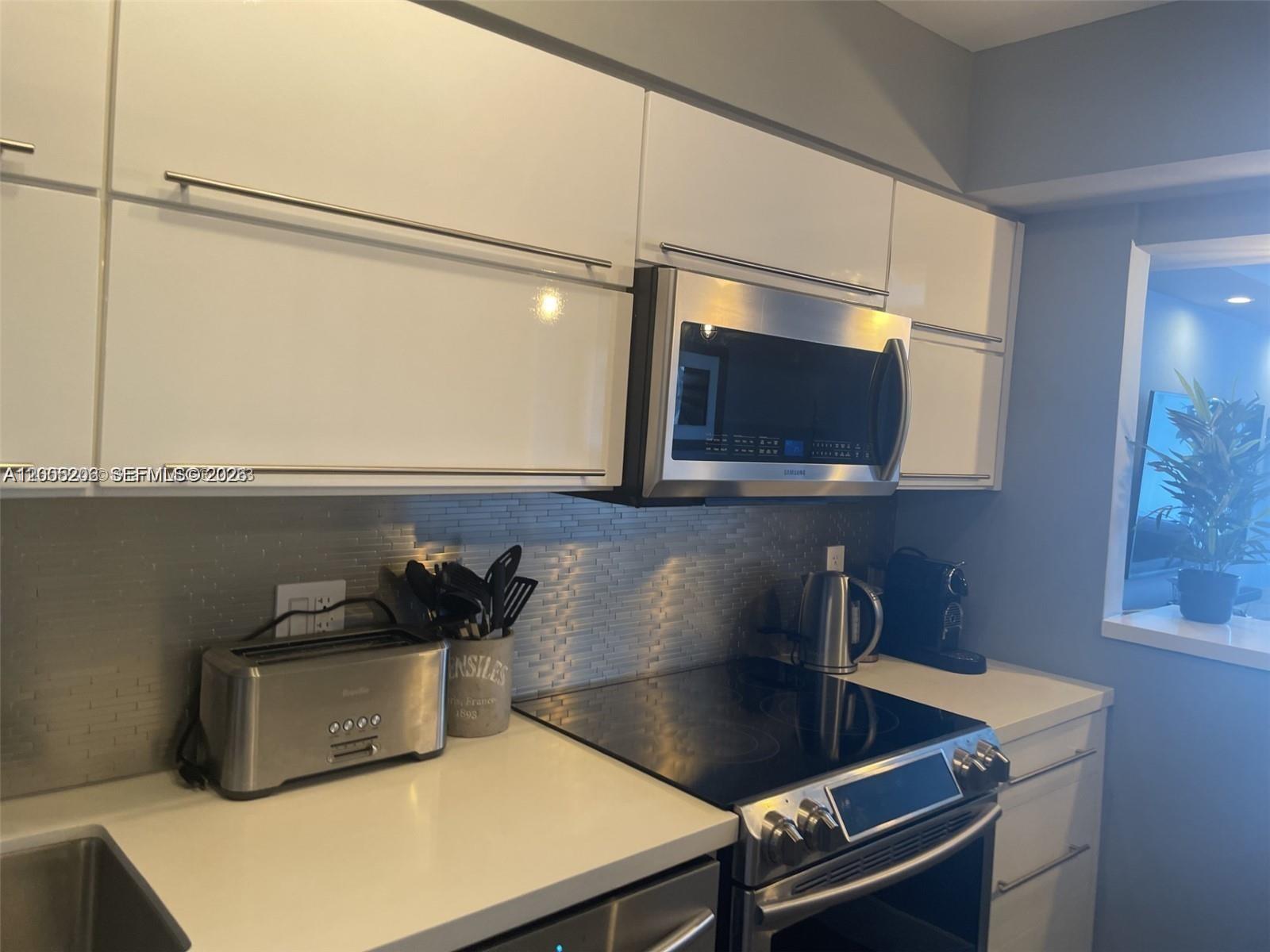 1000 West Ave #405, Miami Beach FL 33139