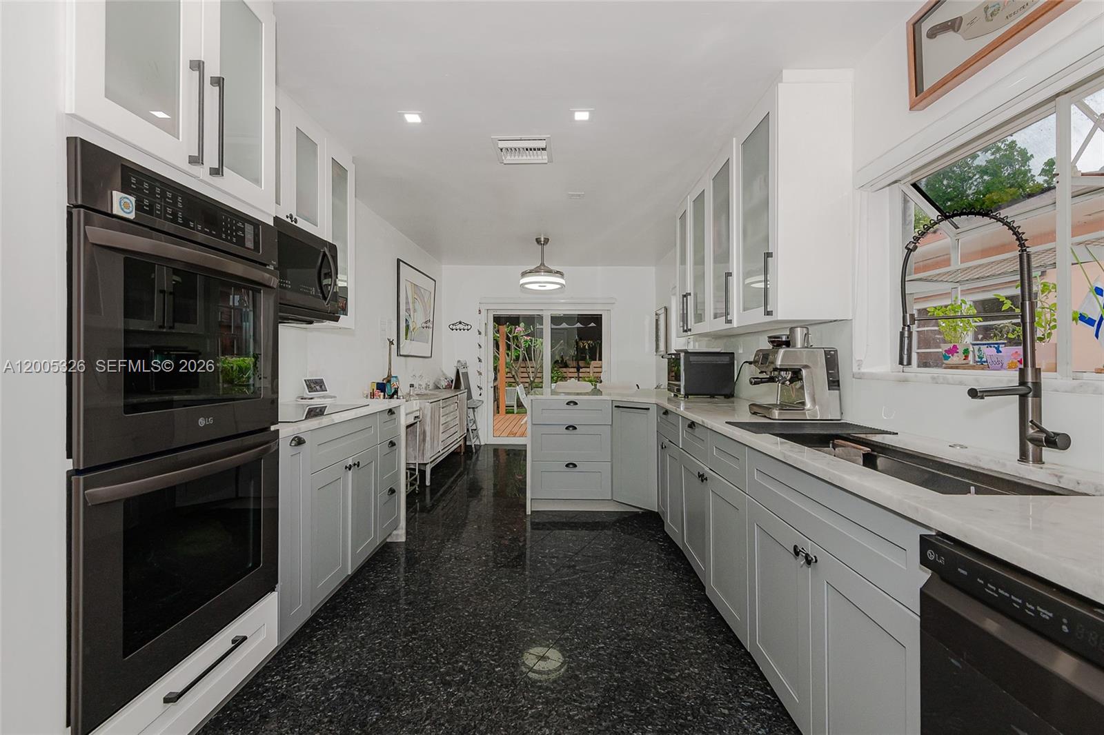 9048 Carlyle Ave, Surfside FL 33154