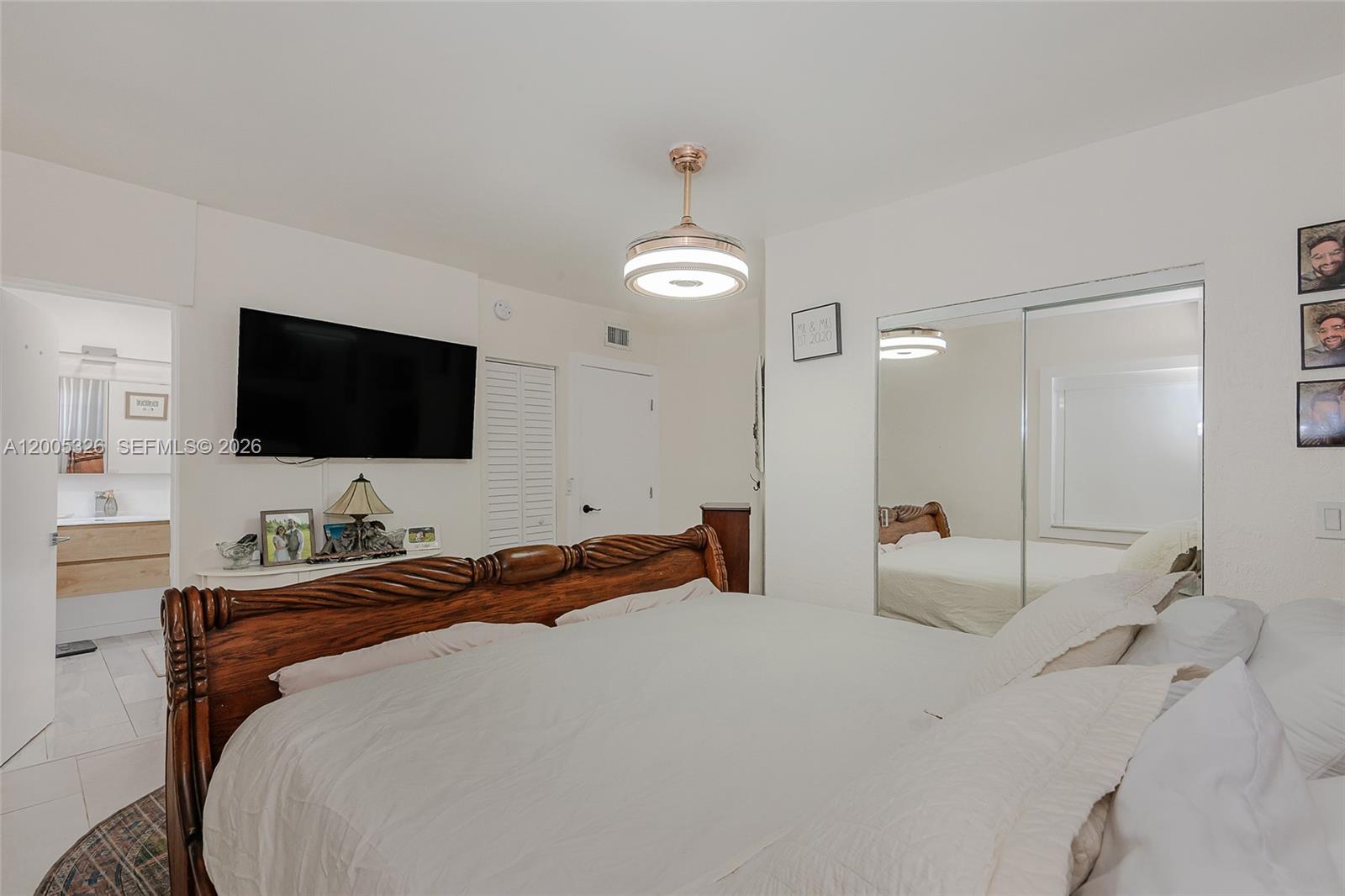 9048 Carlyle Ave, Surfside FL 33154
