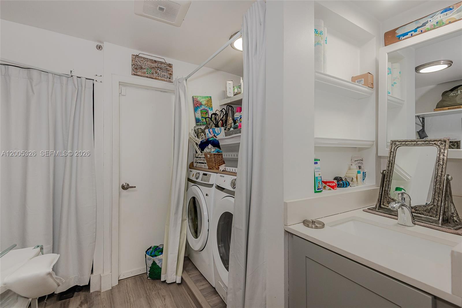 9048 Carlyle Ave, Surfside FL 33154