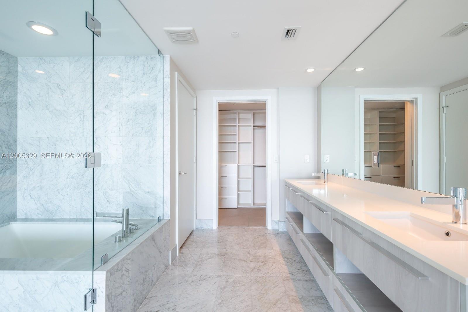 3131 NE 7th Ave #1406, Miami FL 33137