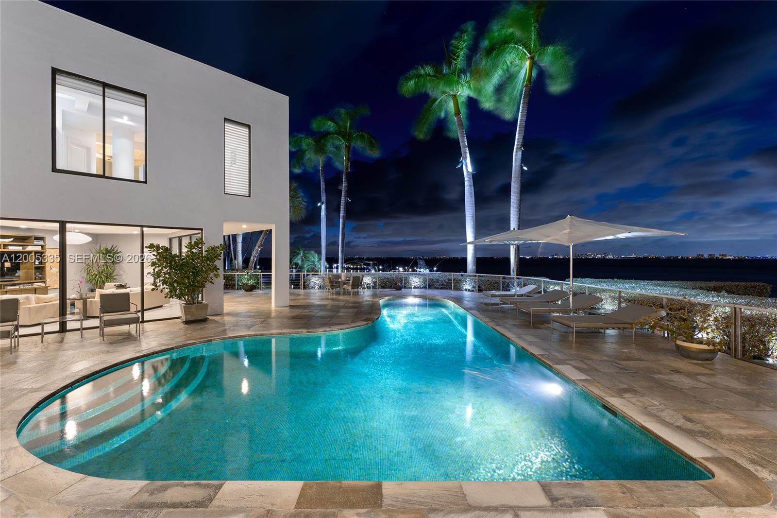 485 W Matheson Dr, Key Biscayne FL 33149