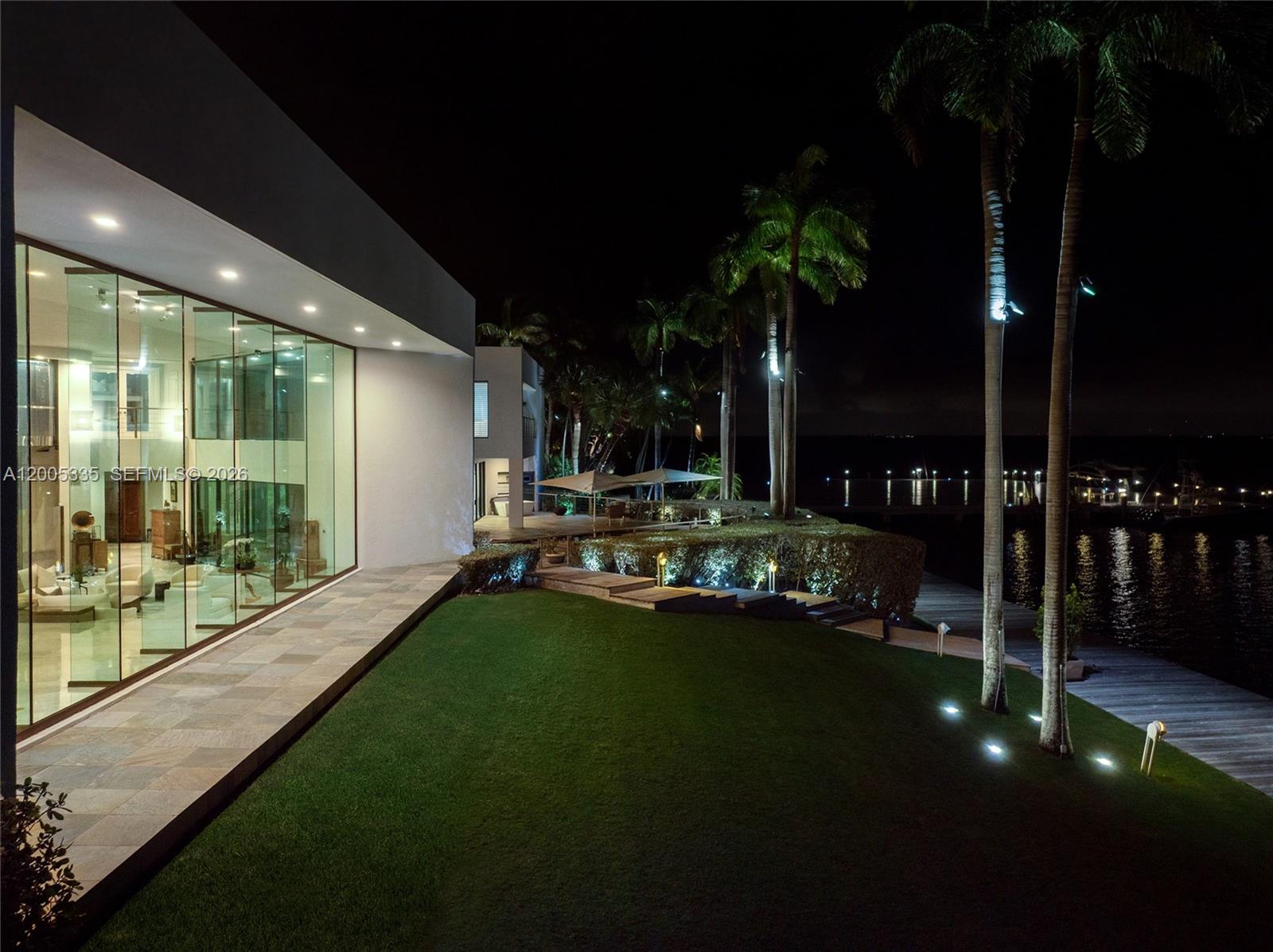485 W Matheson Dr, Key Biscayne FL 33149