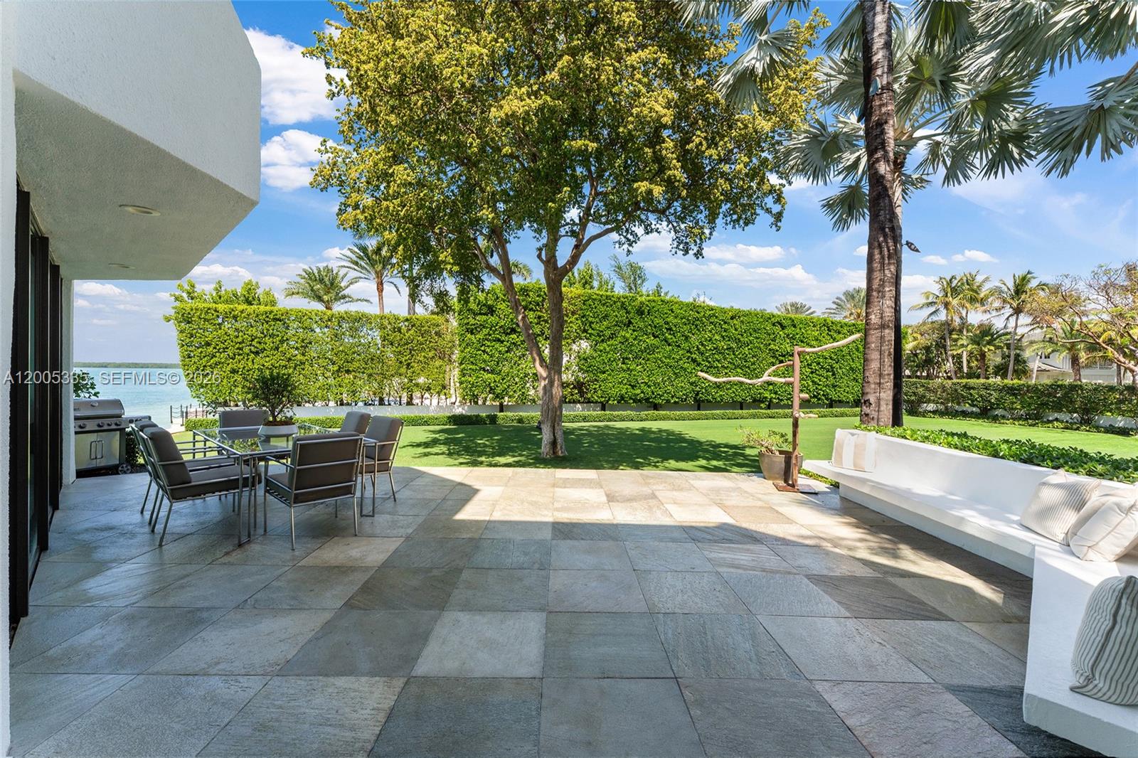 485 W Matheson Dr, Key Biscayne FL 33149