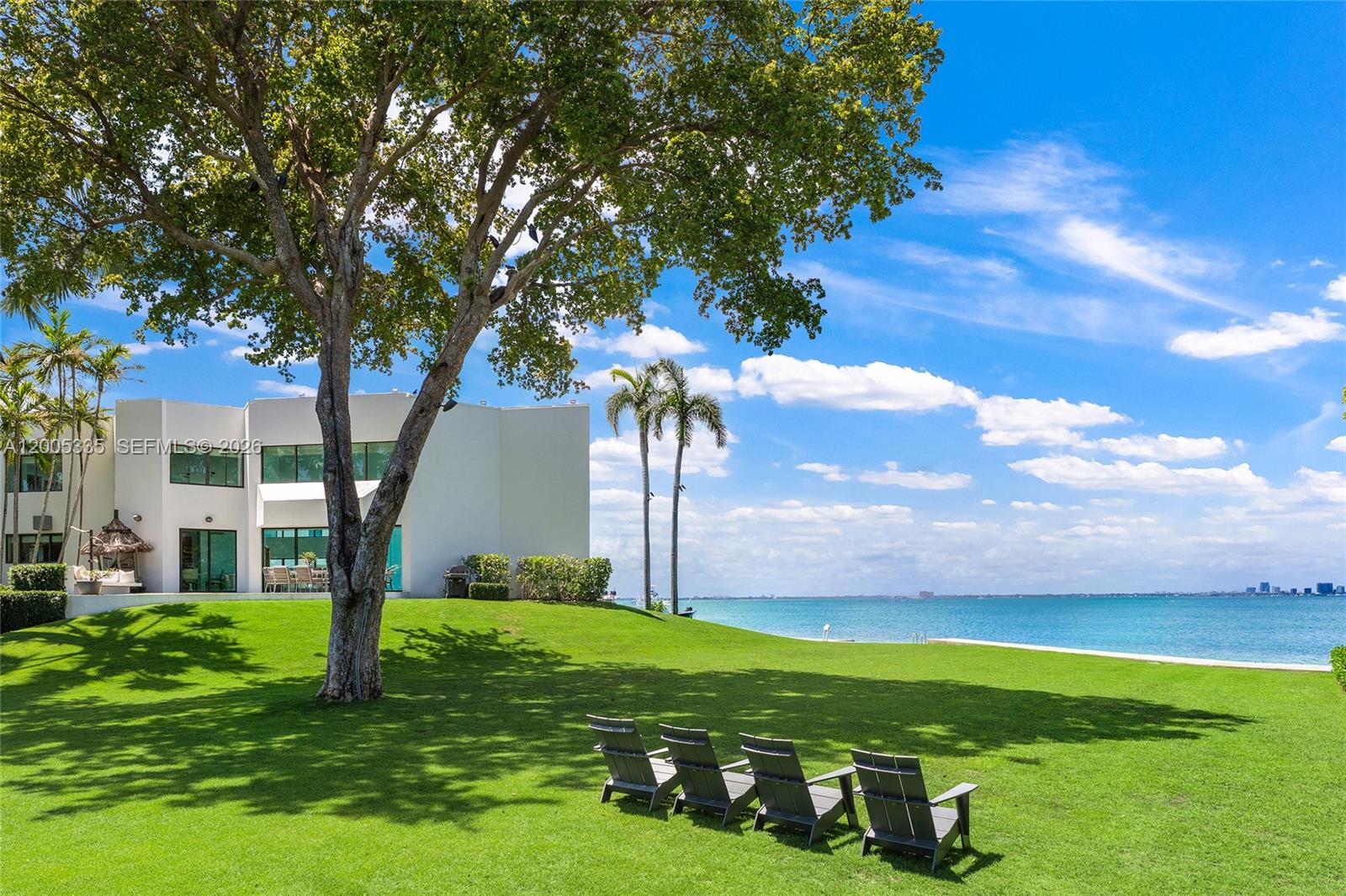 485 W Matheson Dr, Key Biscayne FL 33149