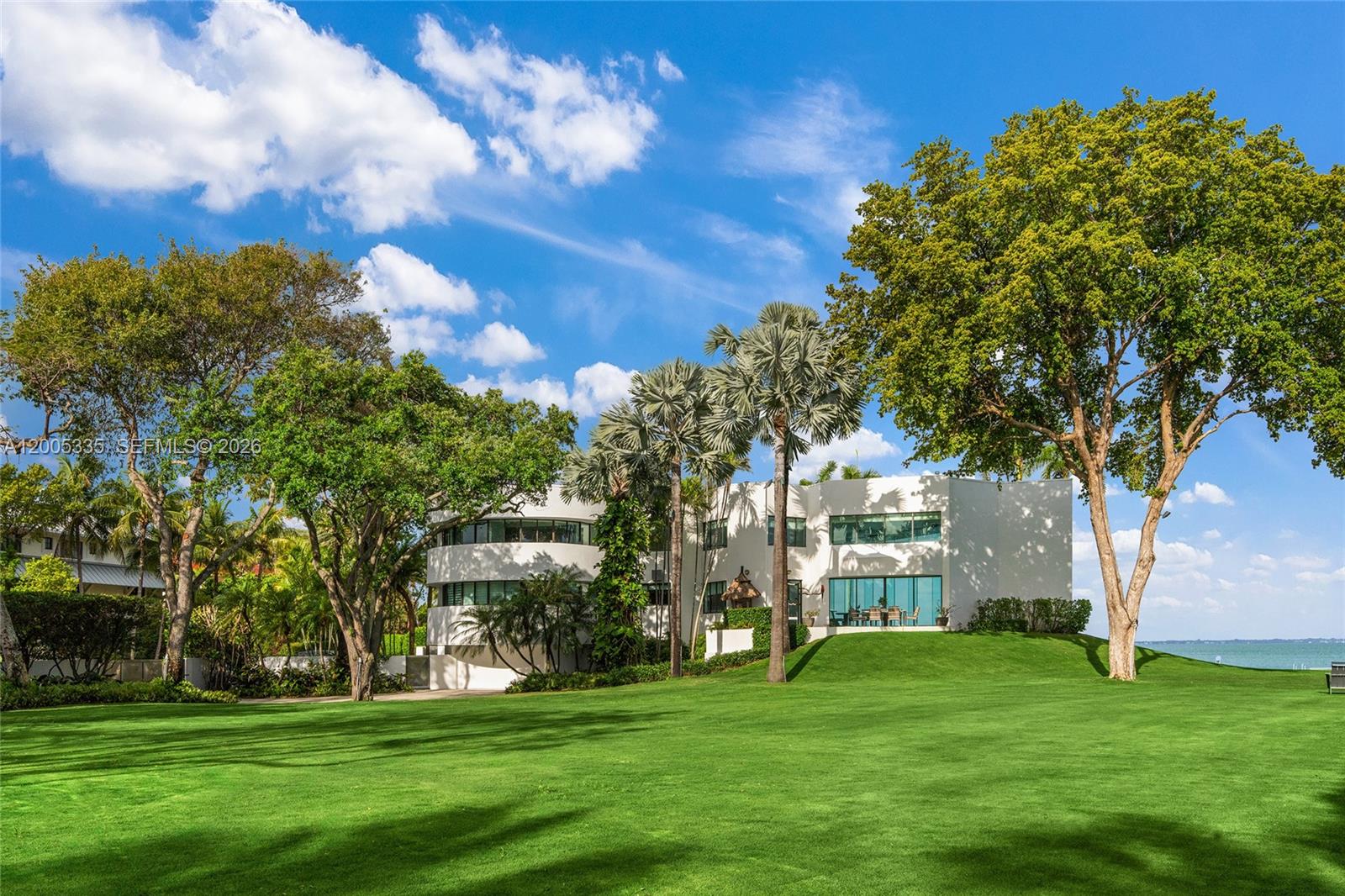 485 W Matheson Dr, Key Biscayne FL 33149