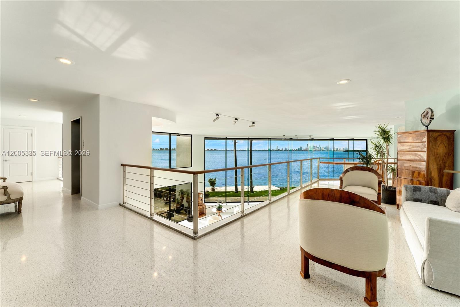 485 W Matheson Dr, Key Biscayne FL 33149