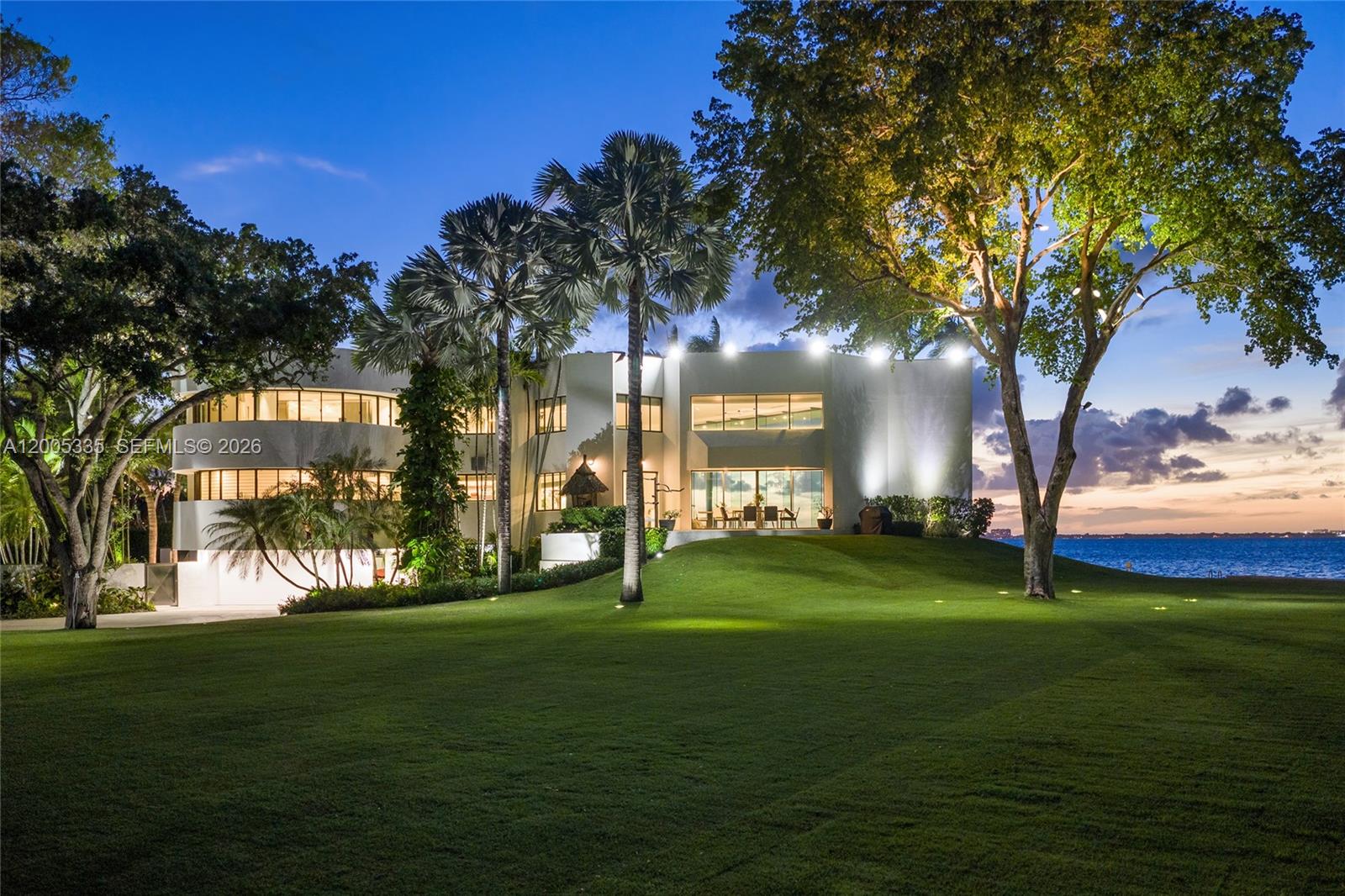 485 W Matheson Dr, Key Biscayne FL 33149