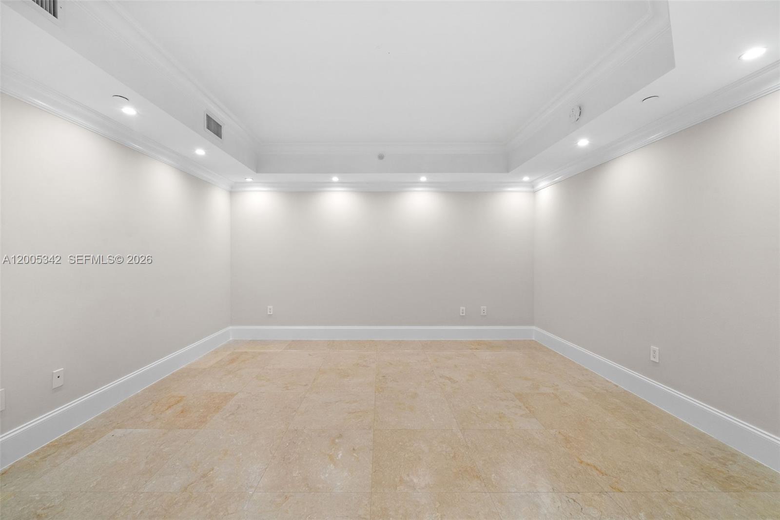 3301 NE 183rd St #1604, Aventura FL 33160