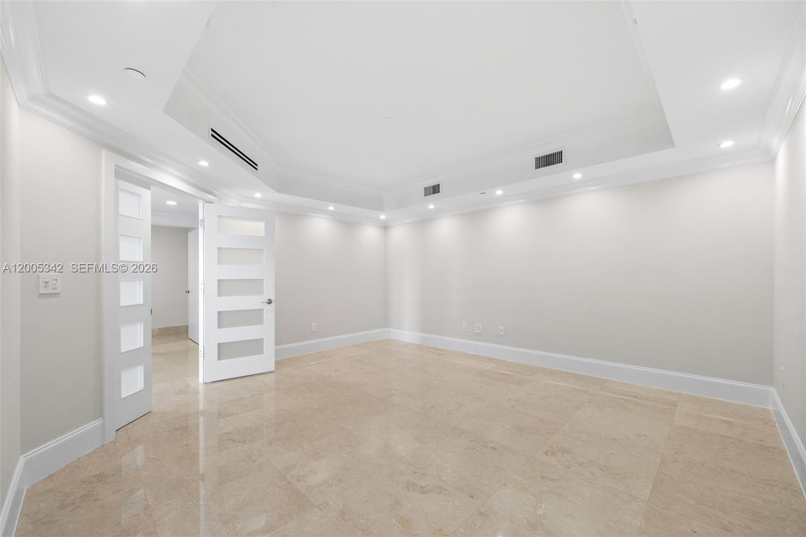 3301 NE 183rd St #1604, Aventura FL 33160