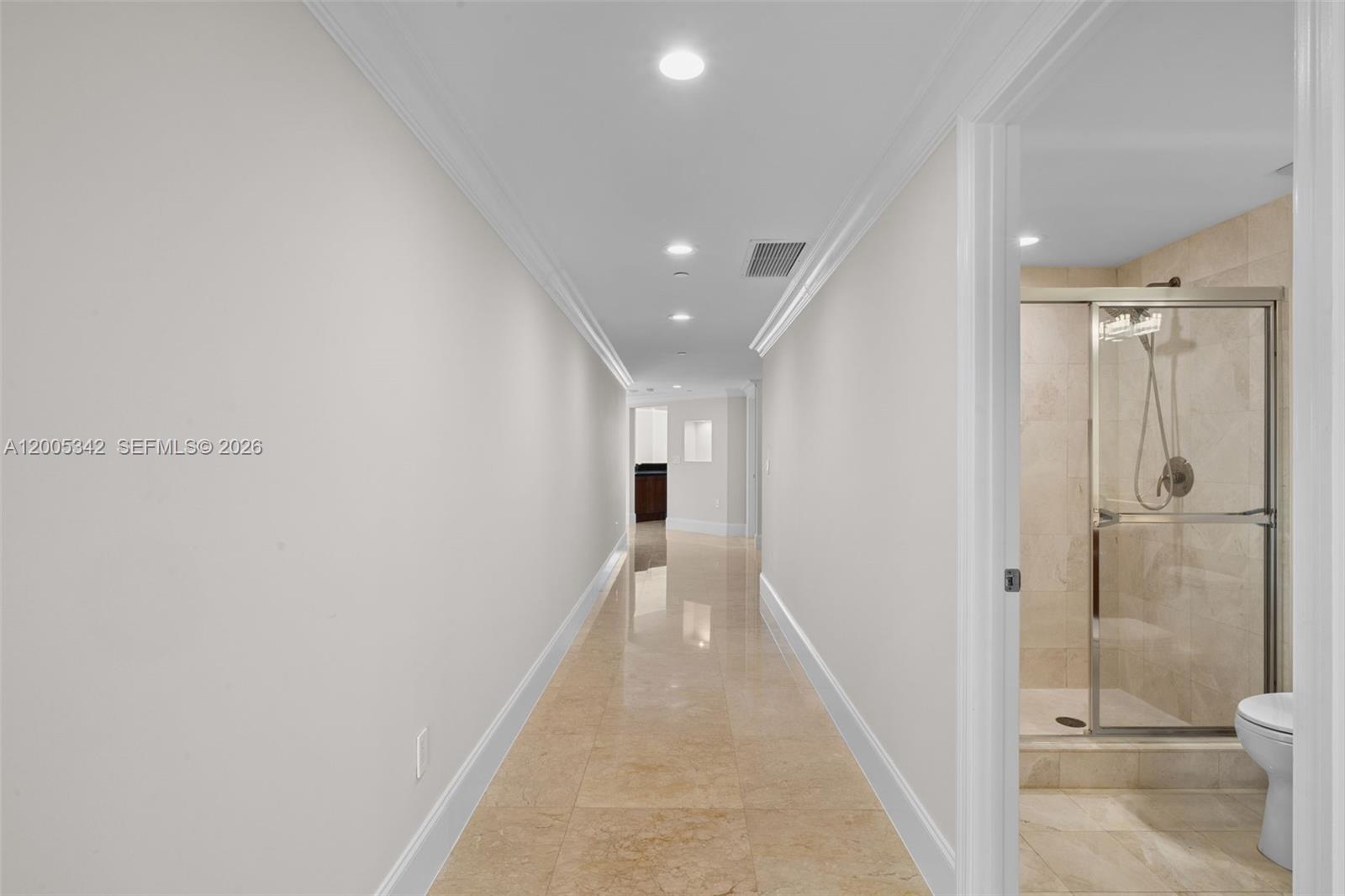 3301 NE 183rd St #1604, Aventura FL 33160