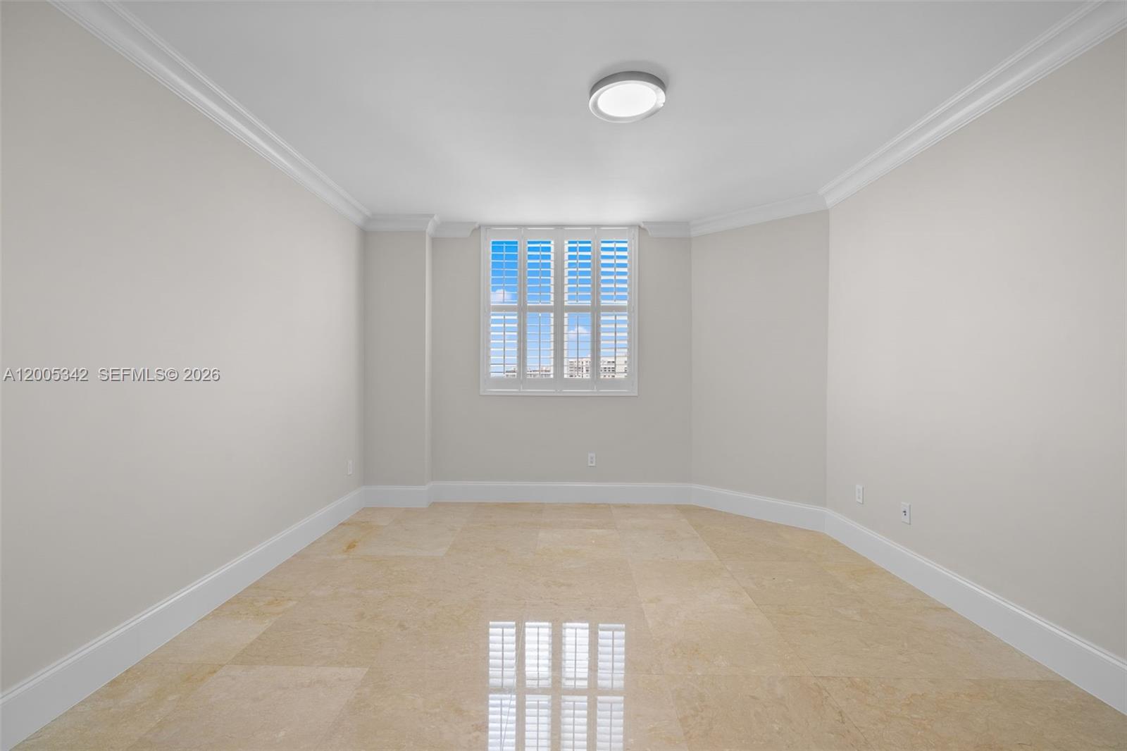 3301 NE 183rd St #1604, Aventura FL 33160