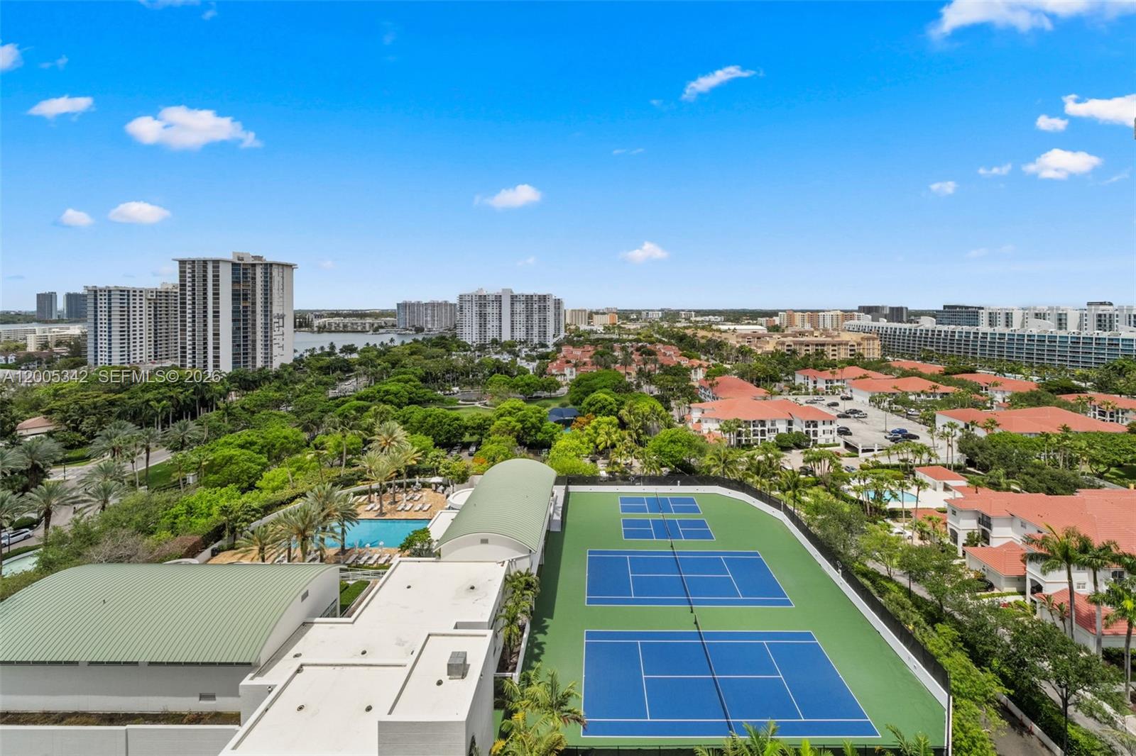 3301 NE 183rd St #1604, Aventura FL 33160