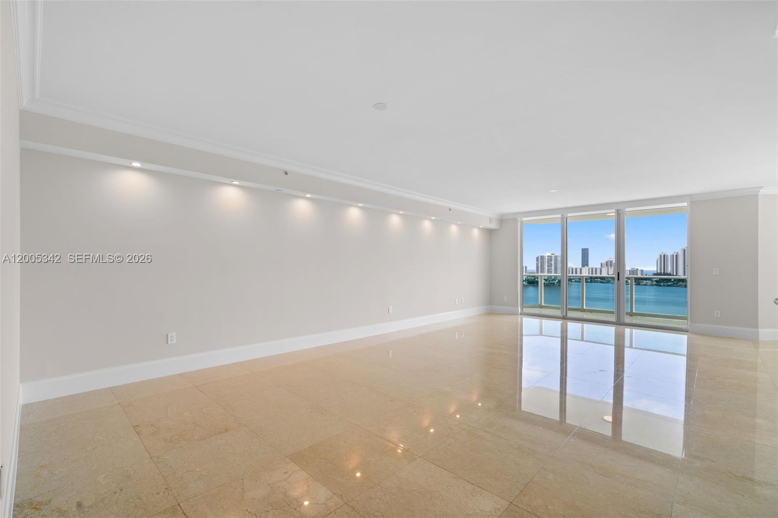 3301 NE 183rd St #1604, Aventura FL 33160