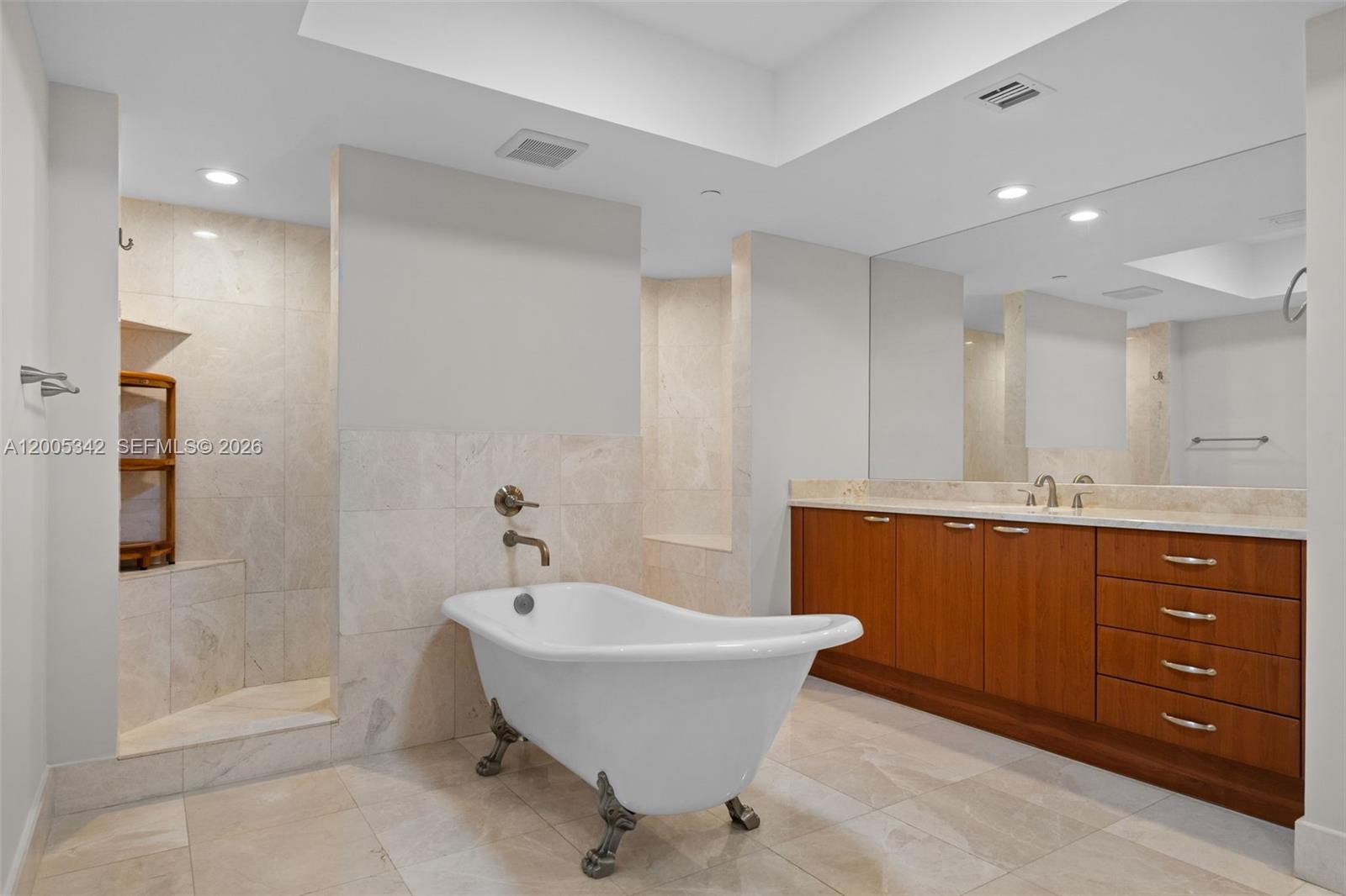 3301 NE 183rd St #1604, Aventura FL 33160