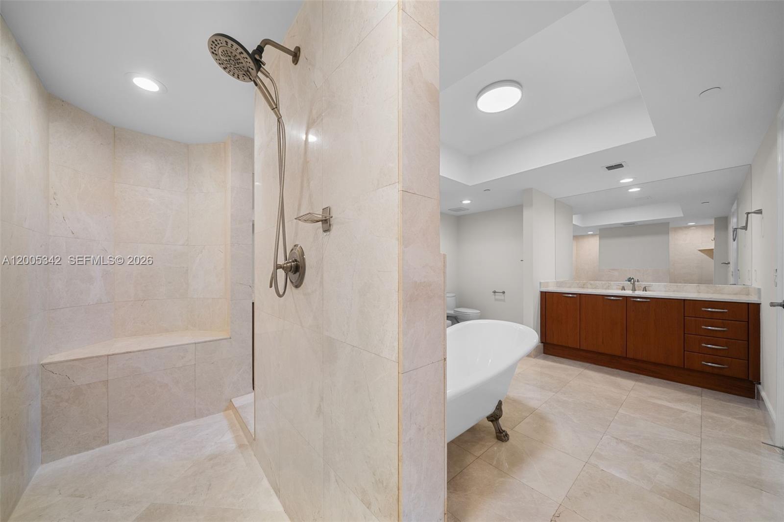 3301 NE 183rd St #1604, Aventura FL 33160