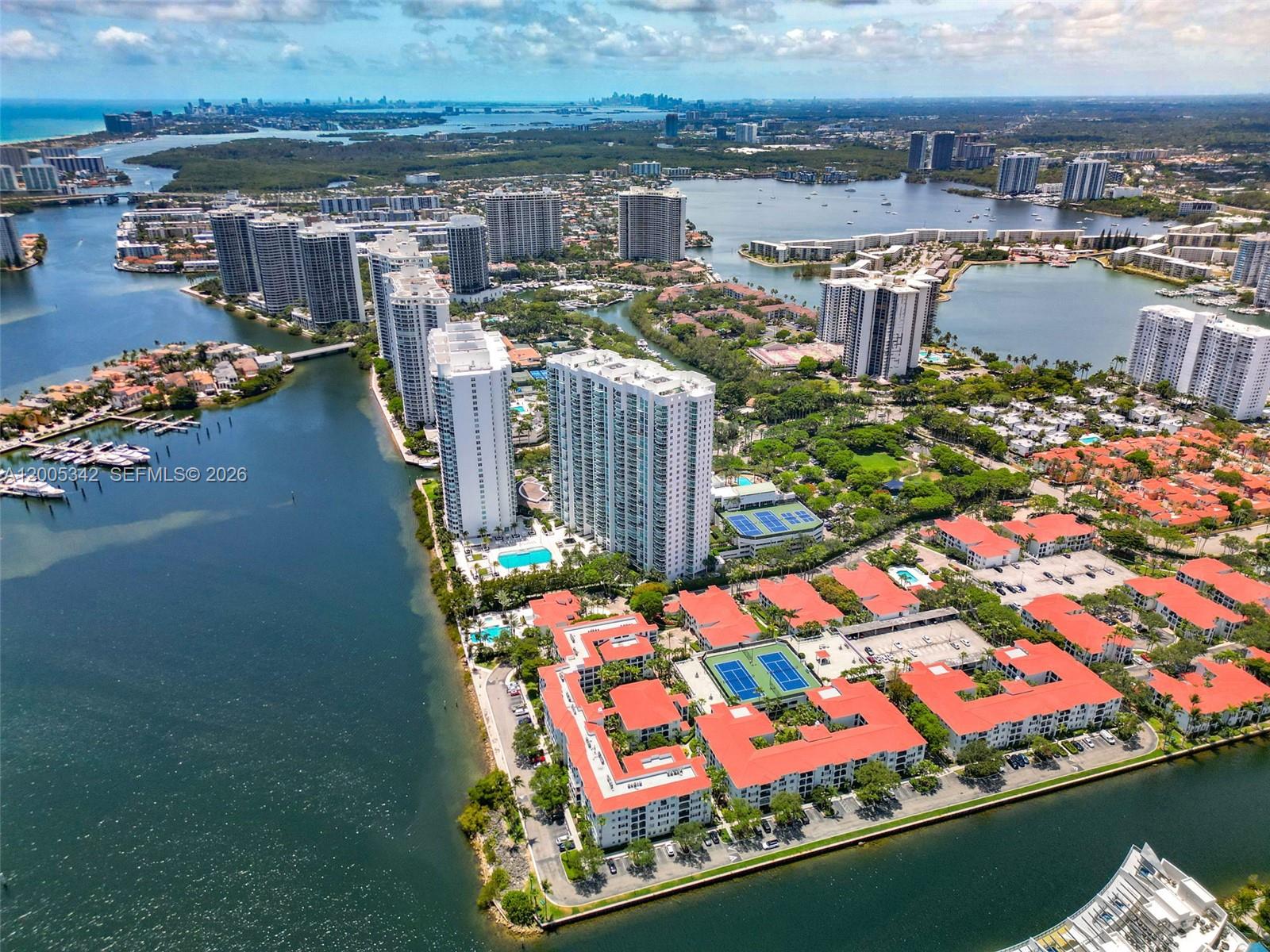 3301 NE 183rd St #1604, Aventura FL 33160