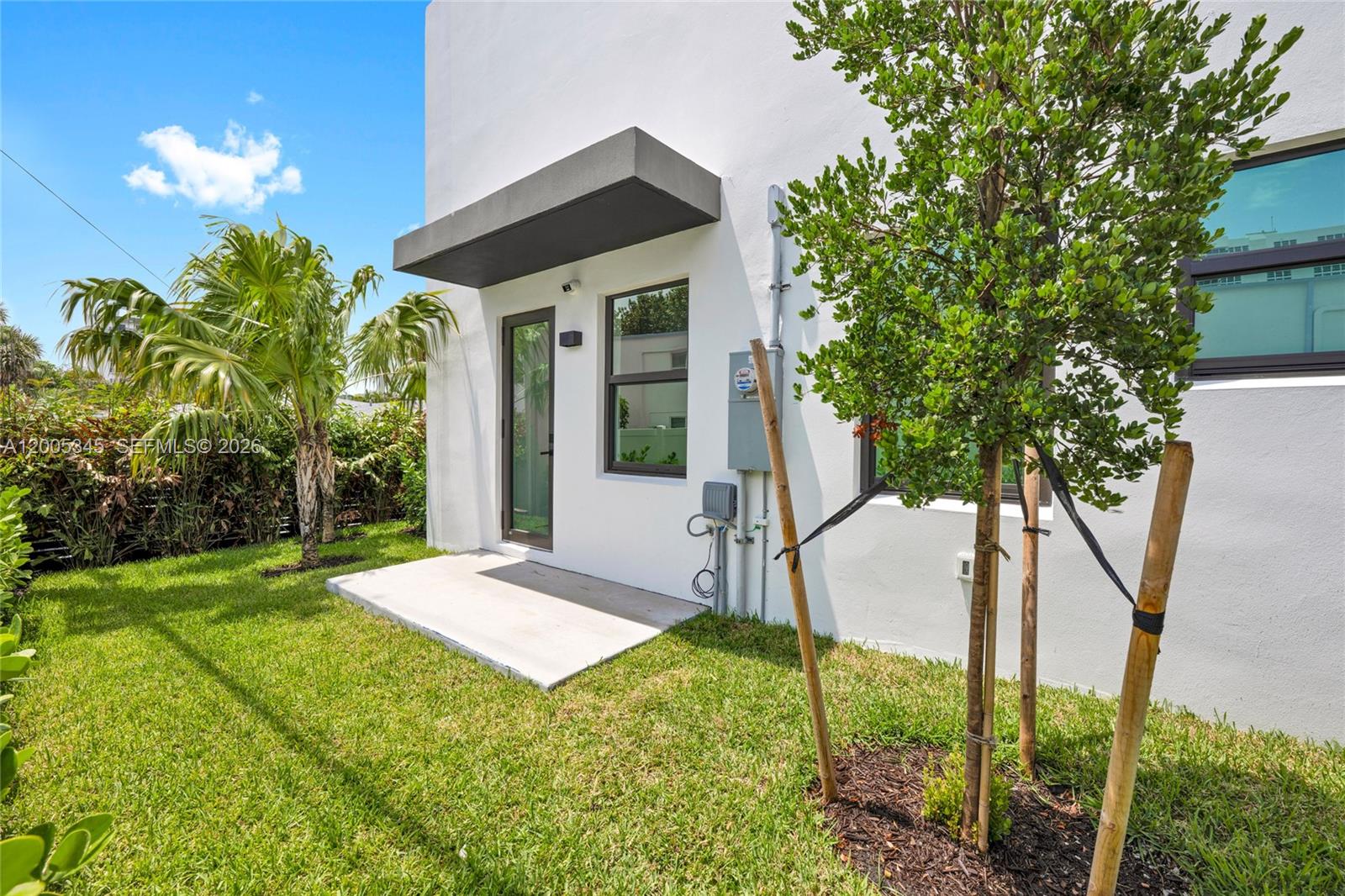3222 NE 7th St #1, Pompano Beach FL 33062