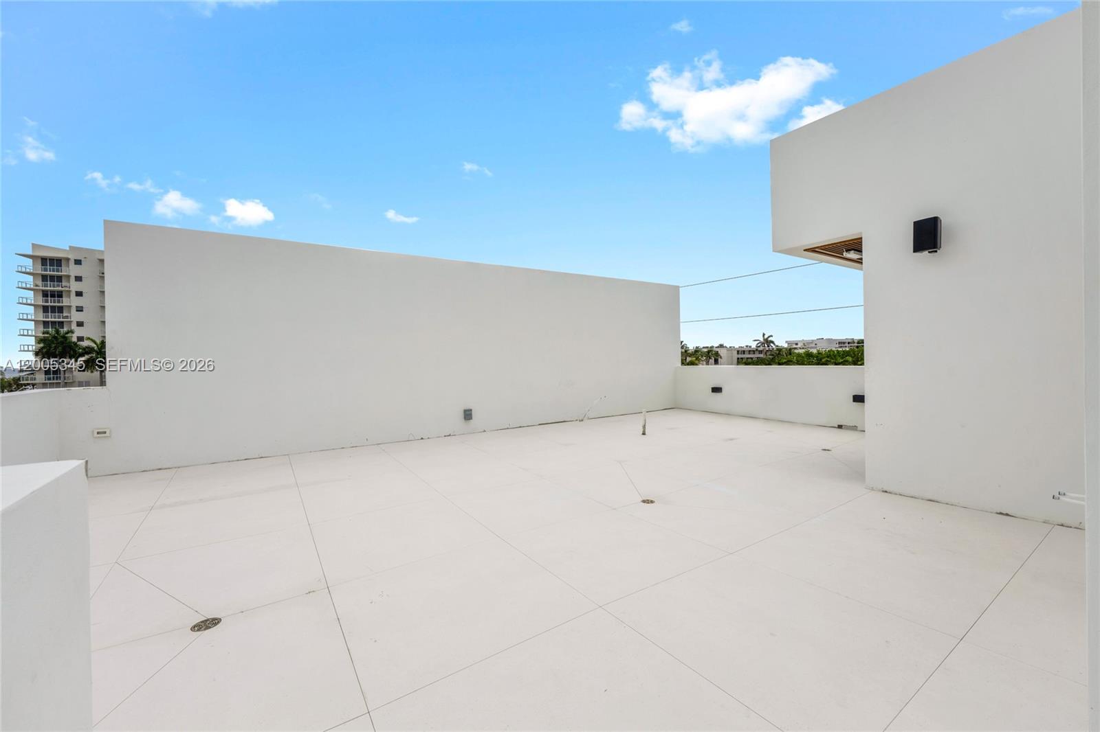 3222 NE 7th St #1, Pompano Beach FL 33062