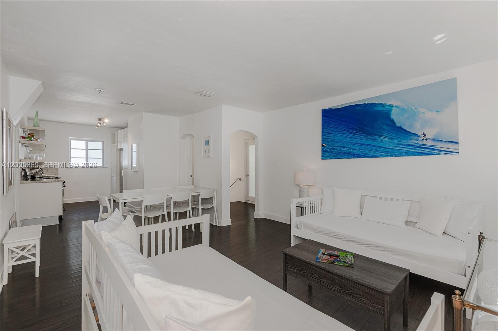1005 9th St #2, Miami Beach FL 33139
