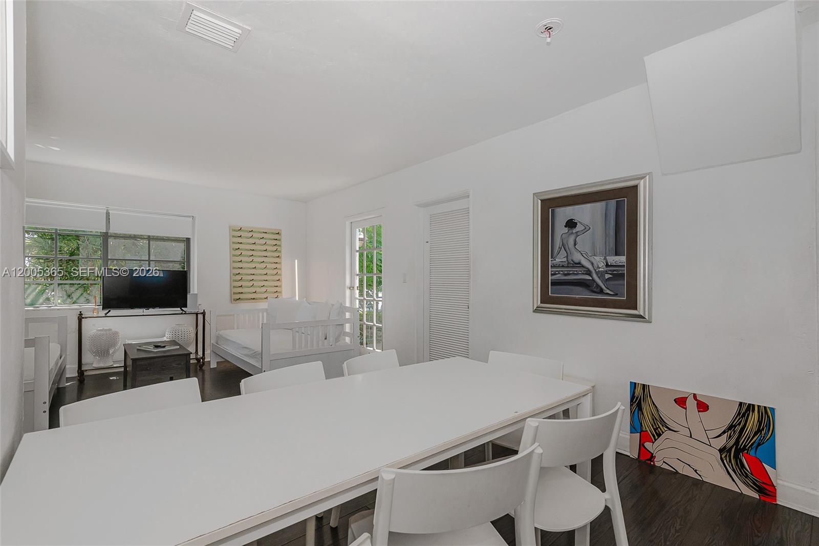 1005 9th St #2, Miami Beach FL 33139