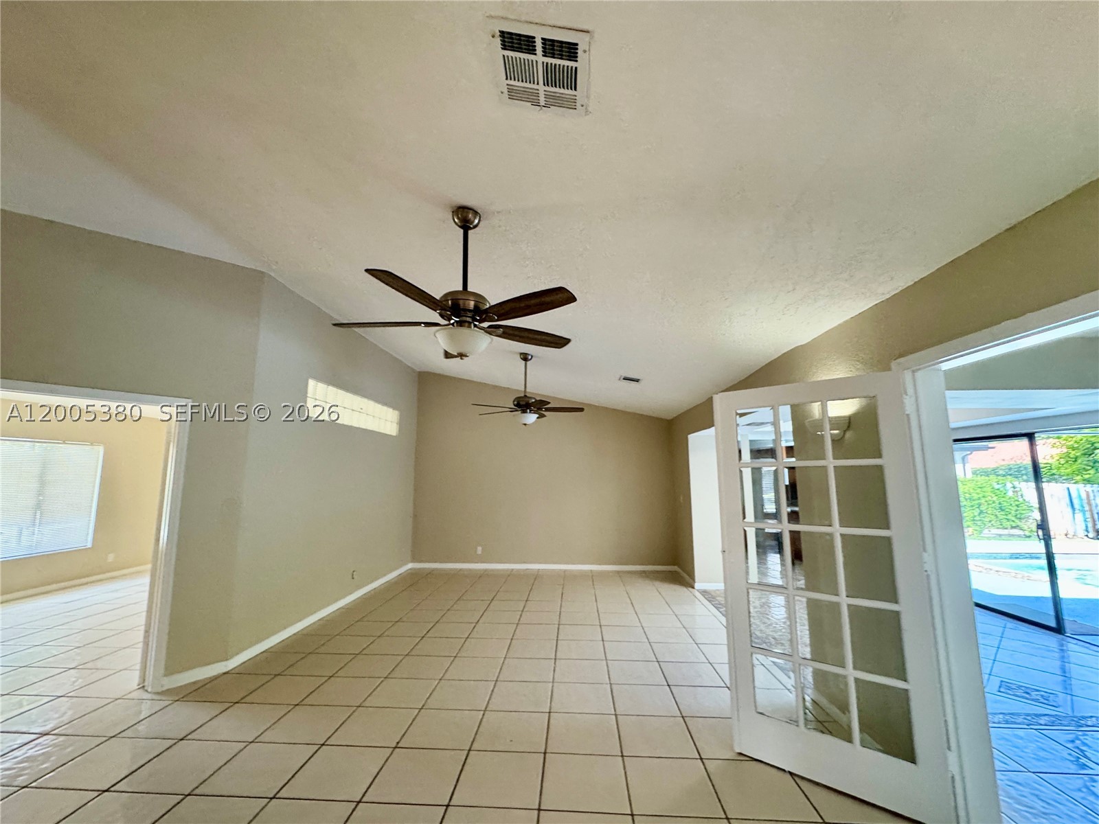 13425 NW 10th St, Sunrise FL 33323