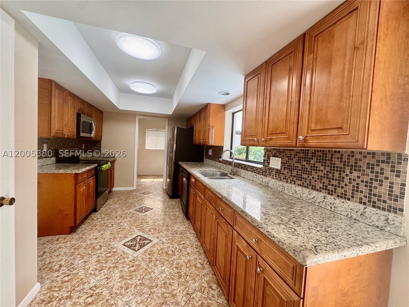 13425 NW 10th St, Sunrise FL 33323
