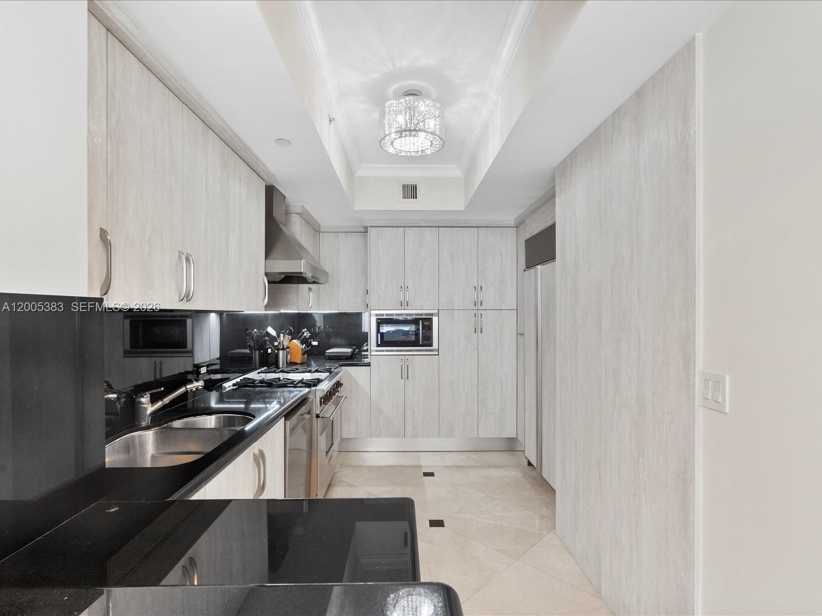 17875 Collins Ave #3305, Sunny Isles Beach FL 33160