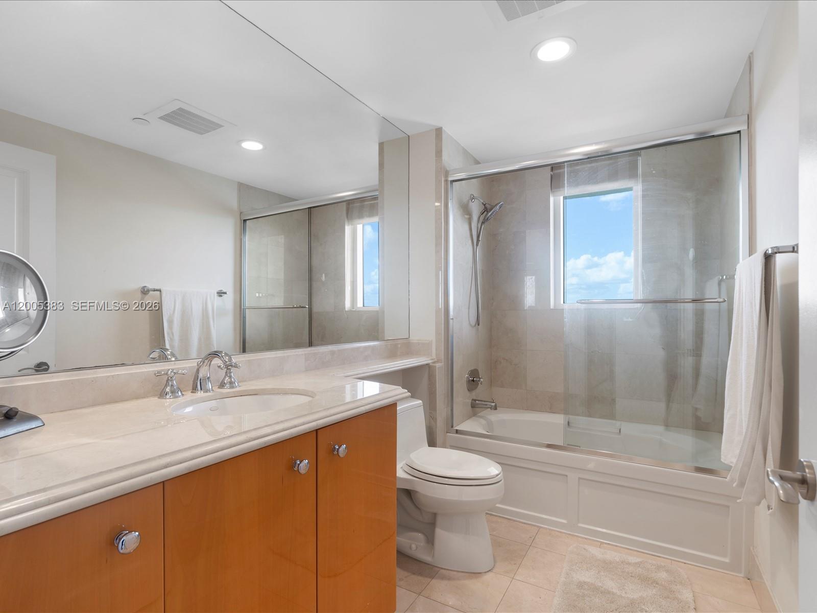 17875 Collins Ave #3305, Sunny Isles Beach FL 33160