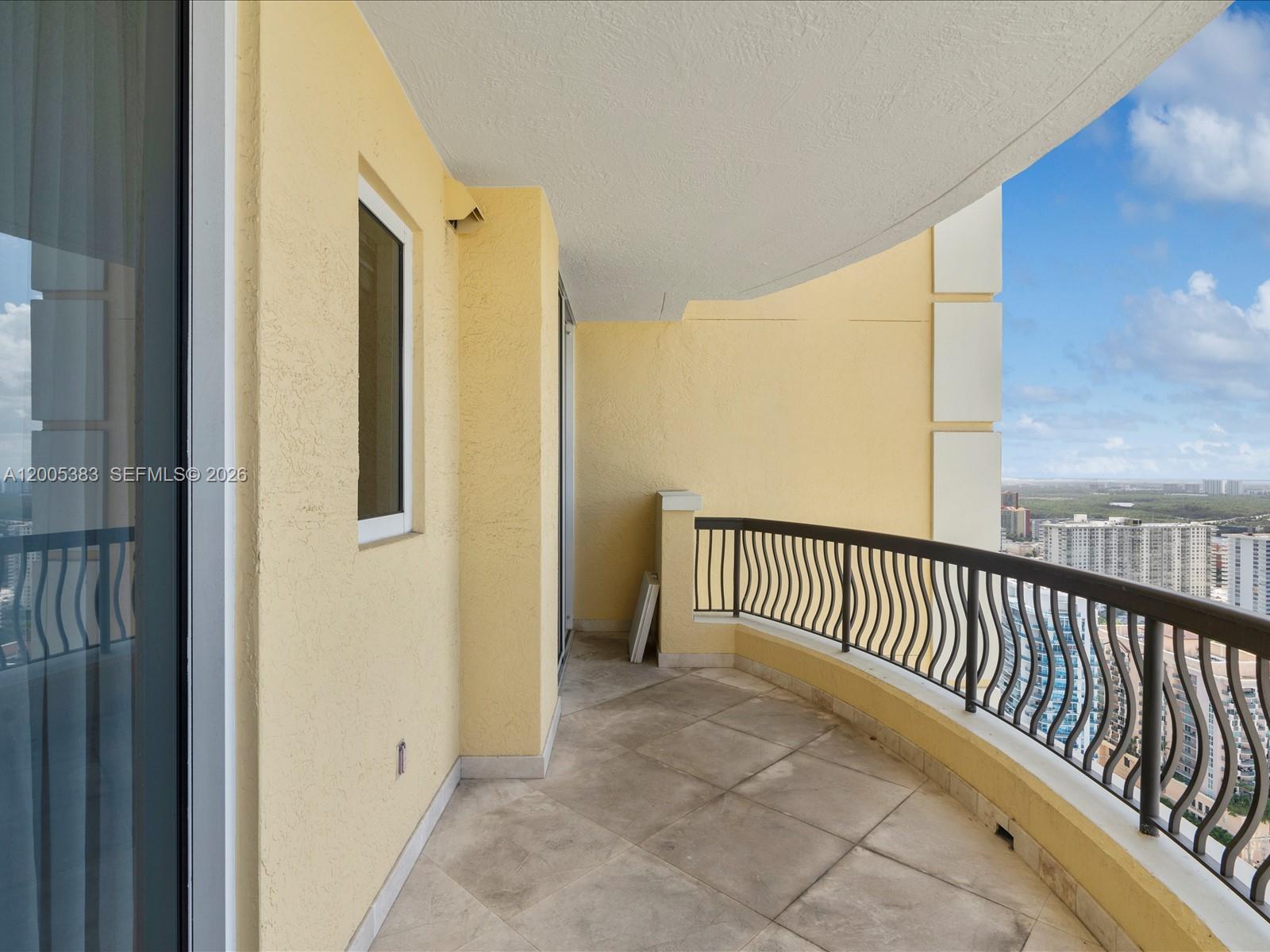 17875 Collins Ave #3305, Sunny Isles Beach FL 33160