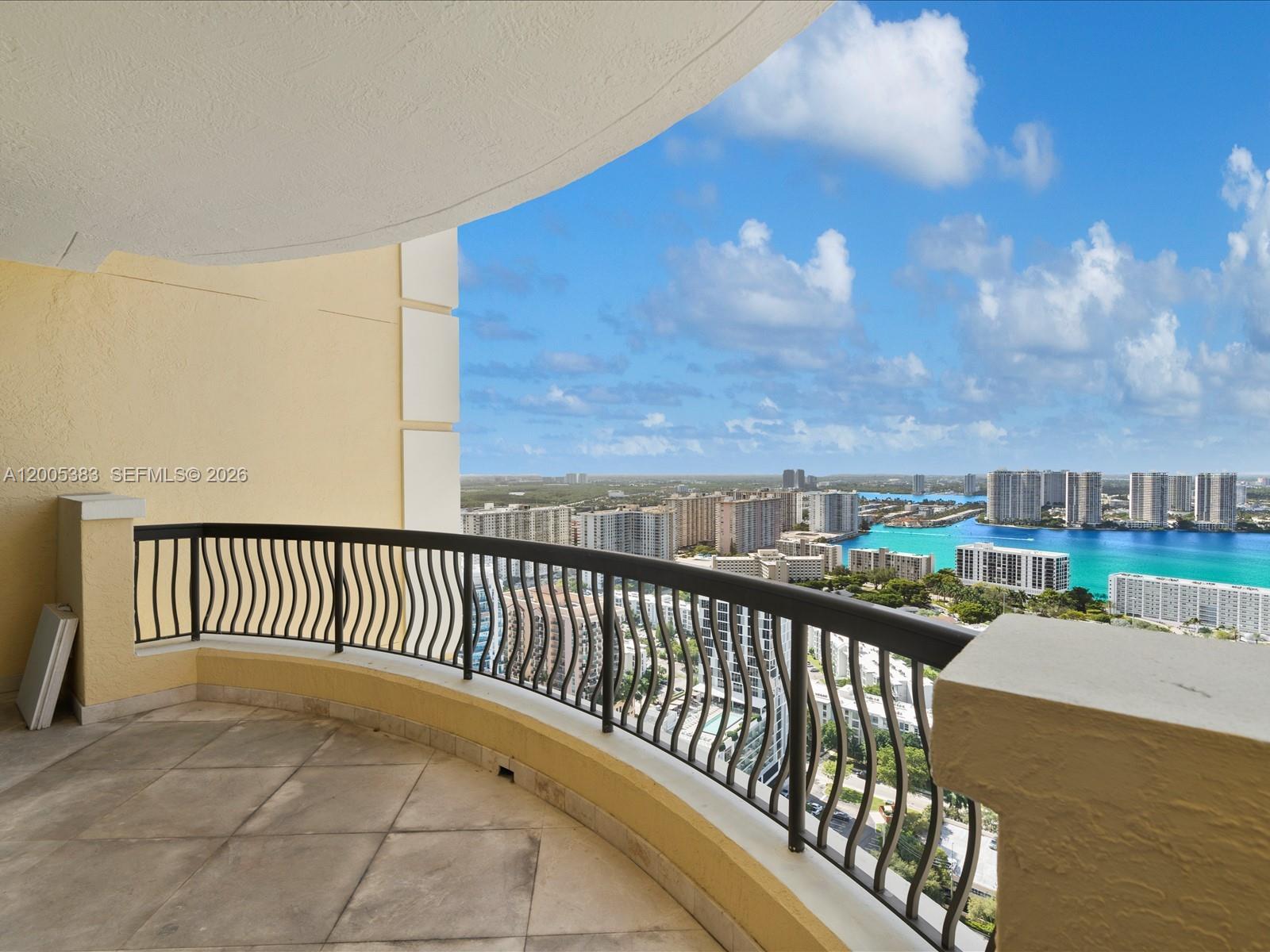 17875 Collins Ave #3305, Sunny Isles Beach FL 33160