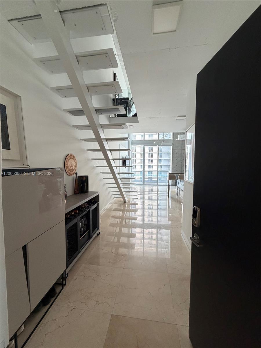 690 SW 1st Ct #2524, Miami FL 33130