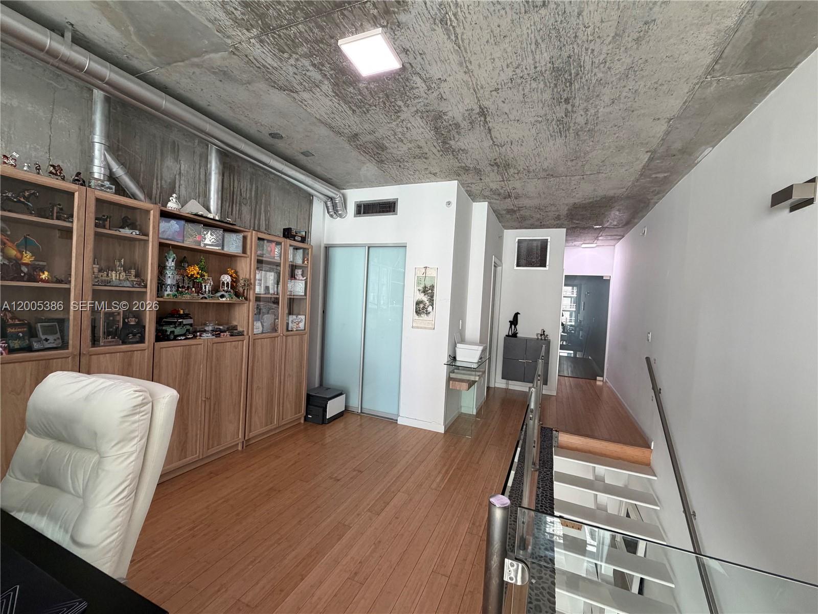 690 SW 1st Ct #2524, Miami FL 33130