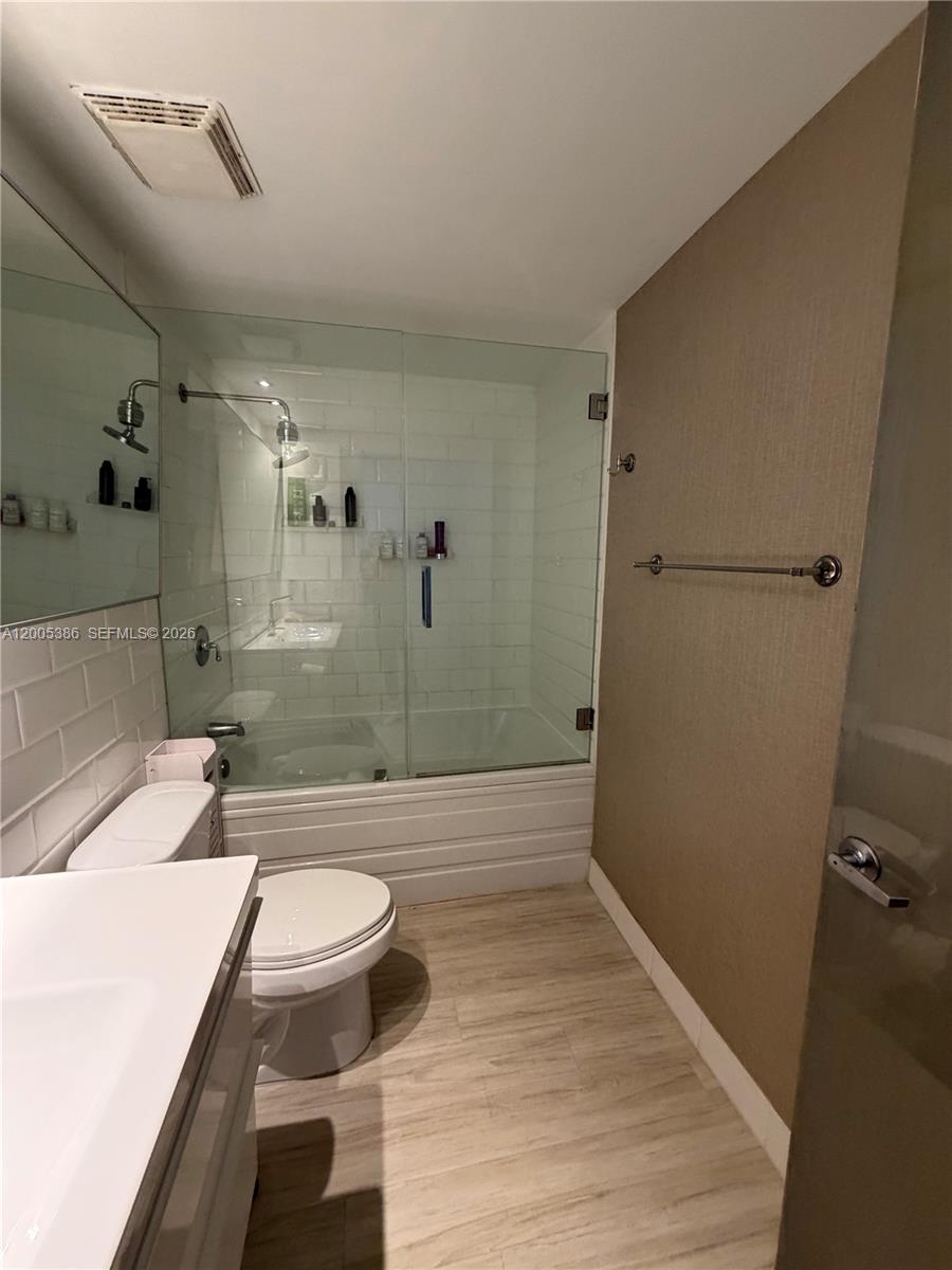 690 SW 1st Ct #2524, Miami FL 33130