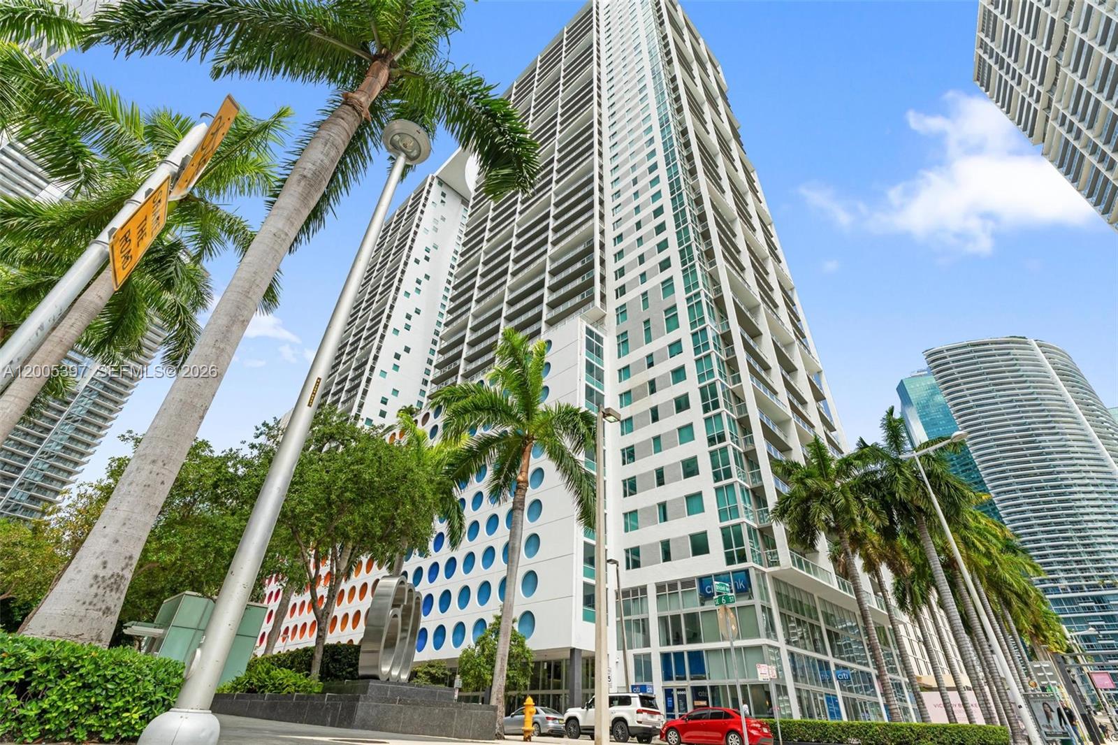 500 Brickell Ave #1405, Miami FL 33131